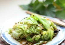 生吃包菜丝的好处及注意事项（探讨包菜丝生吃的可行性和营养价值）