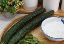 黄瓜到底是碳水化合物还是蔬菜？（解析黄瓜的营养成分，揭开它的真面目！）